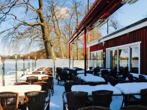 Augusta's Seerestaurant und Cafe