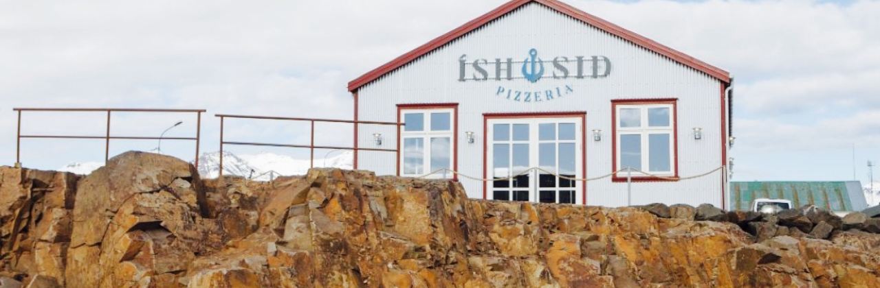 Ishusid Pizzeria Restaurant