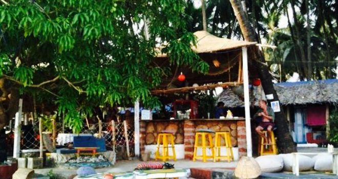 Cozy Nook Bar & Restaurant