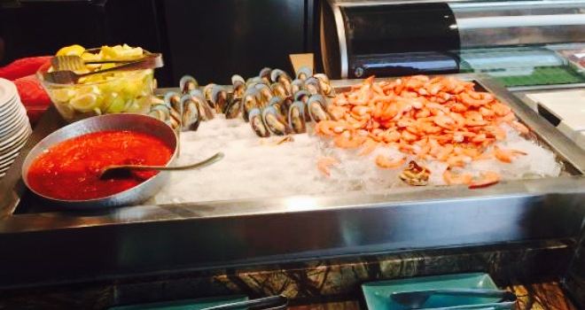 SanTo’s Modern American Buffet & Sushi