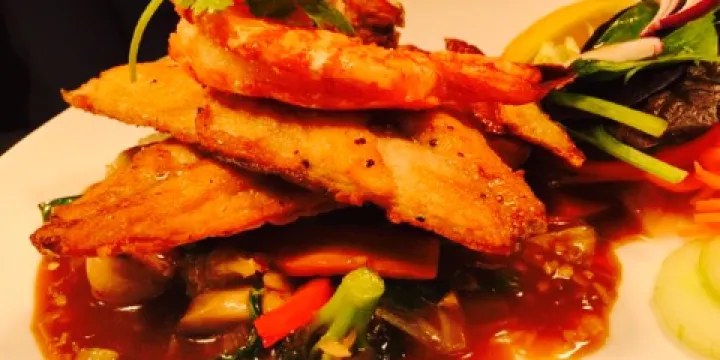 Lily House Thai & Chinese Cuisine