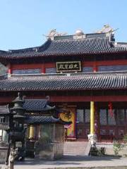 Hulong Temple