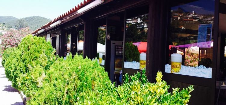 Bar da Praia Fluvial de Palheiros e Zorro em Coimbra