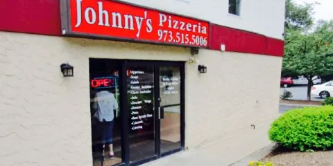 Johnny's Pizzeria