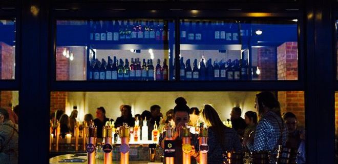 Small's Bar