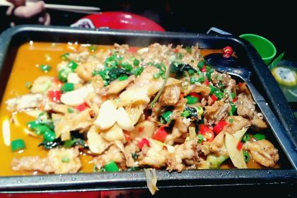 蛙舍·炭烧牛蛙(苏宁广场店)