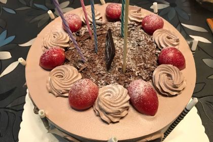 FEN ZHONG XIN XIAN HONG BEI LUO LONG LU DIAN