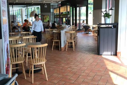 肯德基(济水大街店)