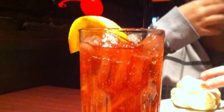 Noah's Ark Restaurant & Lounge