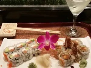 Mahzu Sushi Bar & Restaurant