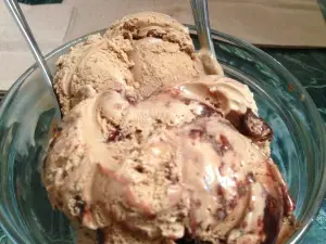 Tucker's Ice Cream