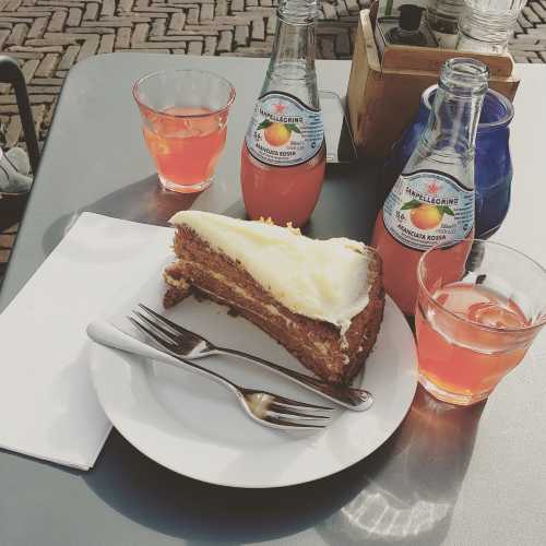 Daen's Café