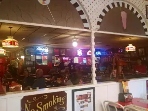 Happy Joe's Pizza & Ice Cream Parlor