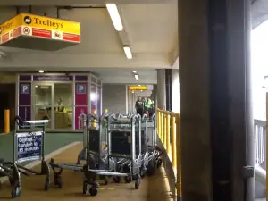 Pilots Bar & Kitchen Terminal 3