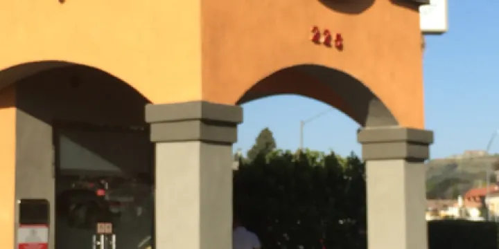 Diamond Palace Chinese Seafood Restaurant