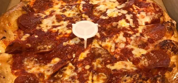 Mancino's Pizza & Grinders