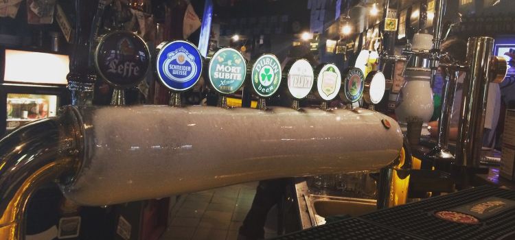 Harat's Pub
