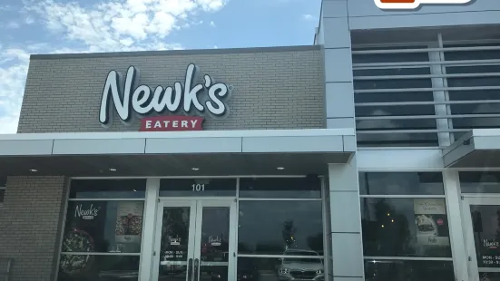 Newk's Eatery Pinnacle