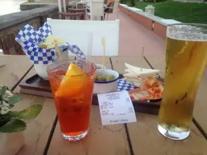 Meina Beach Club