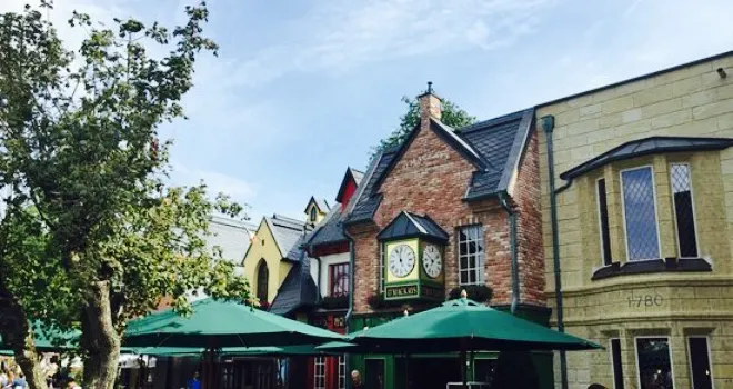 The O’ Mackay’s Cafe And Pub