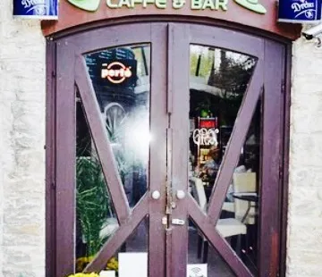 UFO cafe and bar