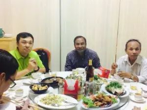 Sam Too Pochentong