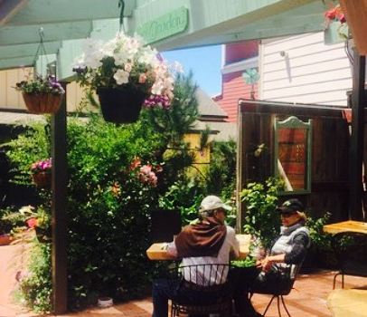 Lunada Garden Bistro