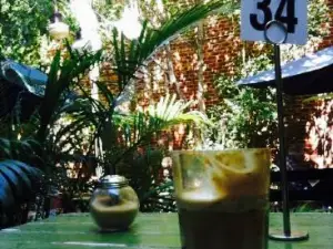 The Tea Club Cafe
