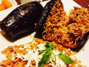 Lavina Cafe & Restaurant