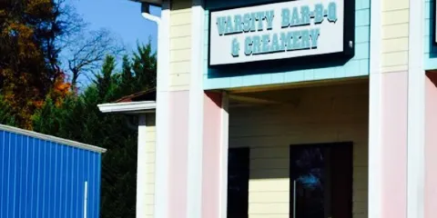 Varsity Bar-B-Q & Ice Cream