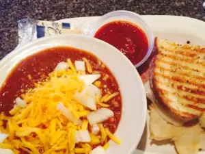 Oliver's Bar & Grill