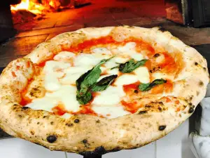 Pizzeria Spacca Napoli