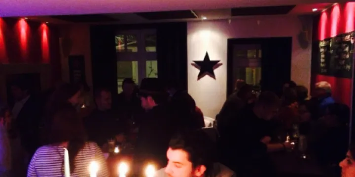 Barfly Cocktailbar Cafe