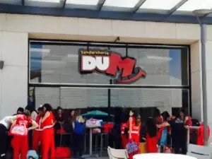 Dum