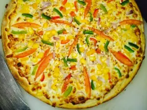 Laziz Pizza