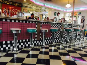 Nifty Fifty Soda Fountain
