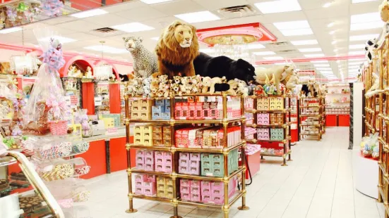 Sarris Candies