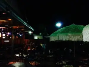 Walt's Pizza & Restaurant