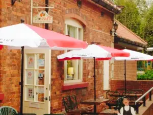 The Cafe in Sherwood Forest