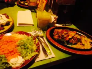 Applebee's Grill + Bar