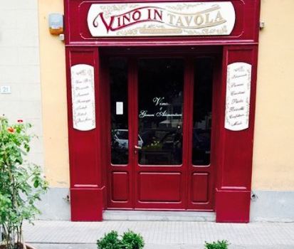Vino In Tavola