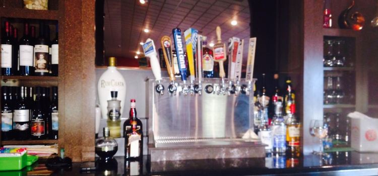 Irish Oaks Bar and Restaurant
