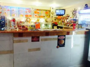 Lournie Chip Shop