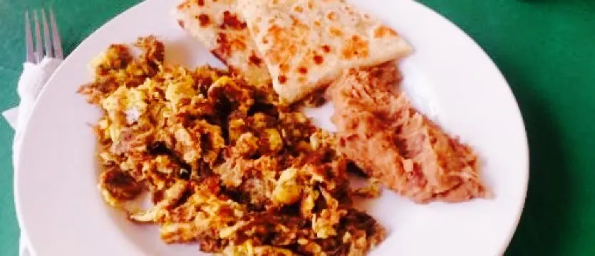 Doña Lola Cenaduria Koki's