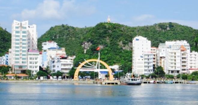 Tuyen Beo Floating Restaurant