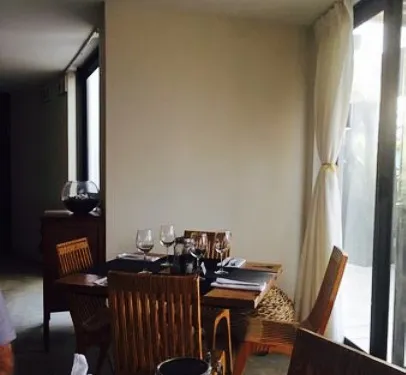 Breeze Restaurant and Lounge Bar