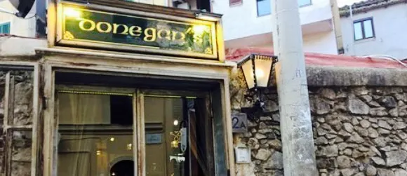 Donegan's Bar and Restaurant