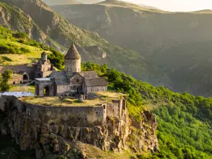 Monasterio de Tatev