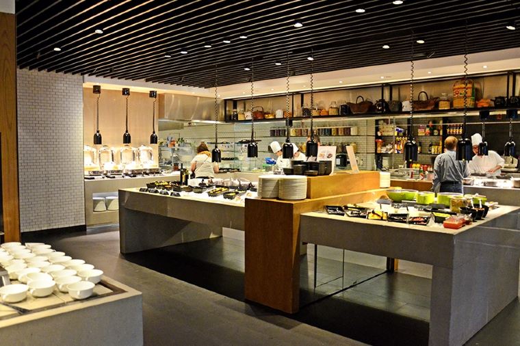 Best Buffet Hong Kong | The Market at Hotel ICON