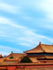 Watch Museum (Fengxian Temple)